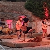Lo grup musical Arbre del Peix s’és exhibit a la Festa dels Focs de Sant Joan